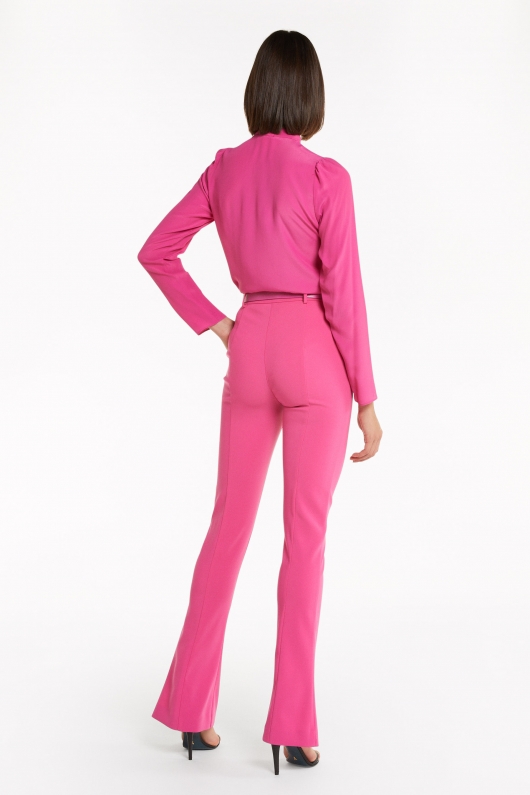 Pantaloni roz eleganți cu talie înaltă