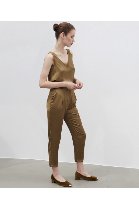 Pantaloni casual kaki satinati cu talie înaltă