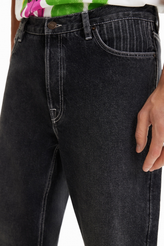 Denim negri slim fit cu buzunare