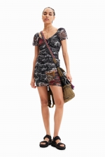 Rochie scurtă mulată din tulle cu imprimeu Paisley