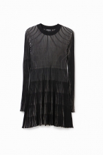 Rochie scurtă neagră plisată cu dungi