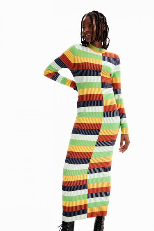 Rochie midi mulată cu dungi multicolore