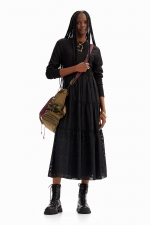 Rochie midi neagră cu mâneci lungi și lurex
