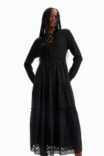 Rochie midi neagră cu mâneci lungi și lurex