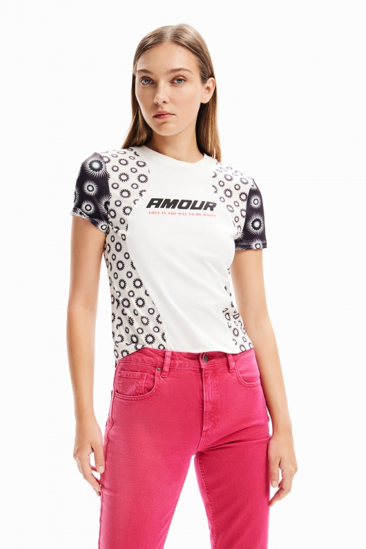 Tricou alb scurt cu imprimeu geometric