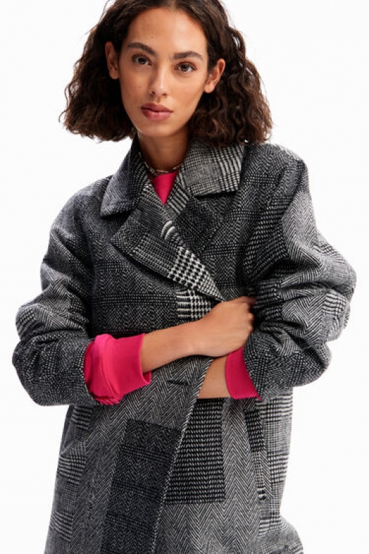 Palton lung oversize cu carouri multicolore