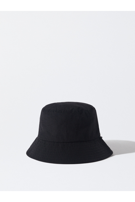 Pălărie bucket neagră waterproof cu boruri largi