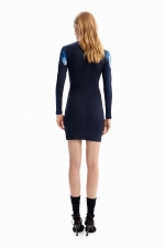 Rochie mini albastră mulată cu print margaretă