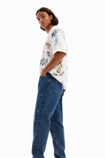 Pantaloni denim albaștri carrot-fit cu tiv franjurat