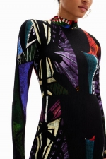 Rochie midi mulată multicoloră cu imprimeu geometric