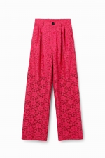Pantaloni fucsia din dantelă florală casual