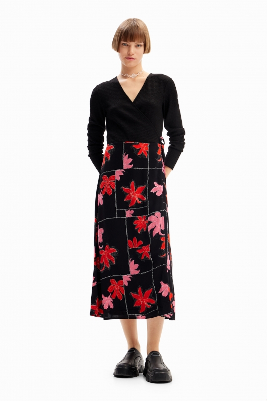 Rochie neagră midi cu print floral și cordon