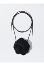 Colier choker negru cu pandantiv floral