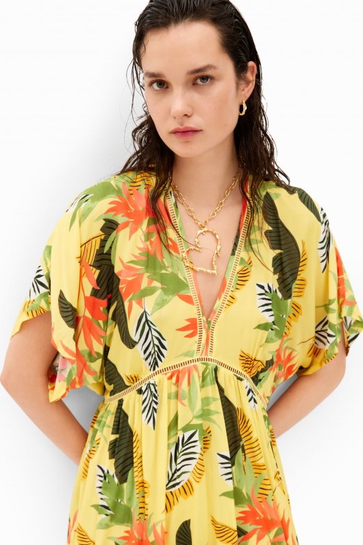 Rochie scurtă de plajă cu print tropical