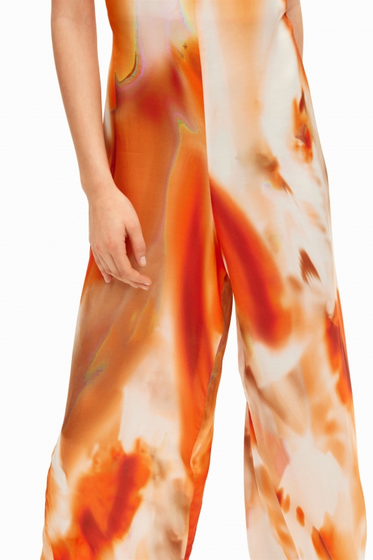 Salopetă satinată tie-dye cu bretele subțiri