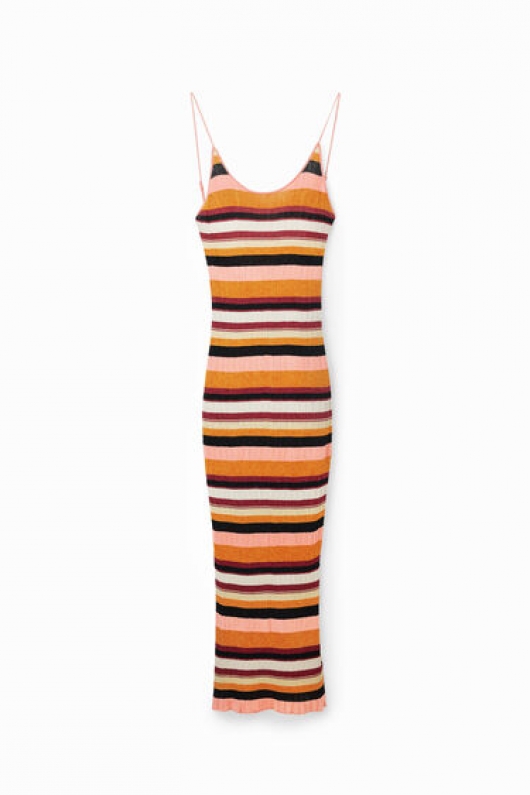Rochie midi tricotată cu dungi multicolore