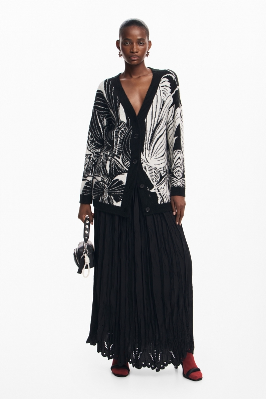 Cardigan alb-negru tricotat cu imprimeu artistic
