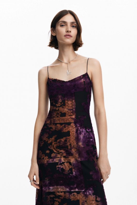 Rochie midi tricotată cu imprimeu multicolor
