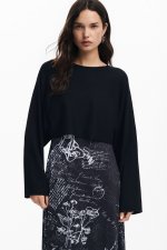 Rochie neagră midi cu fustă plisată imprimată