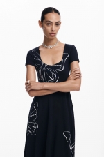 Rochie neagră casual cu imprimeu fluturi
