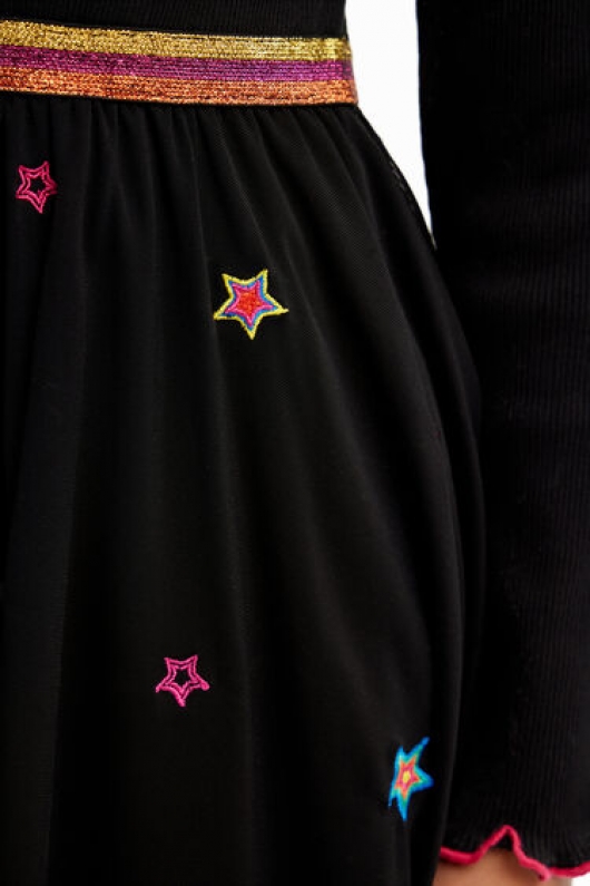 Rochie scurtă neagră cu tulle și stele