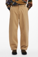 Pantaloni bej casual cu talie elastică și buzunare