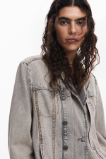 Jachetă denim gri cu efect uzat și croi cămașă