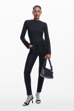 Pantaloni negri slim fit din catifea