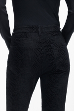 Pantaloni negri slim fit din catifea