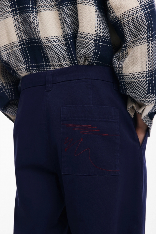Pantaloni bleumarin casual cu buzunare laterale