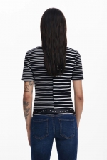 Tricou alb cu dungi negre asimetrice