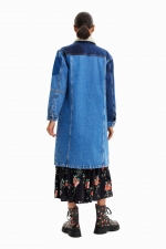 Geacă lungă din denim cu căptușeală matlasată