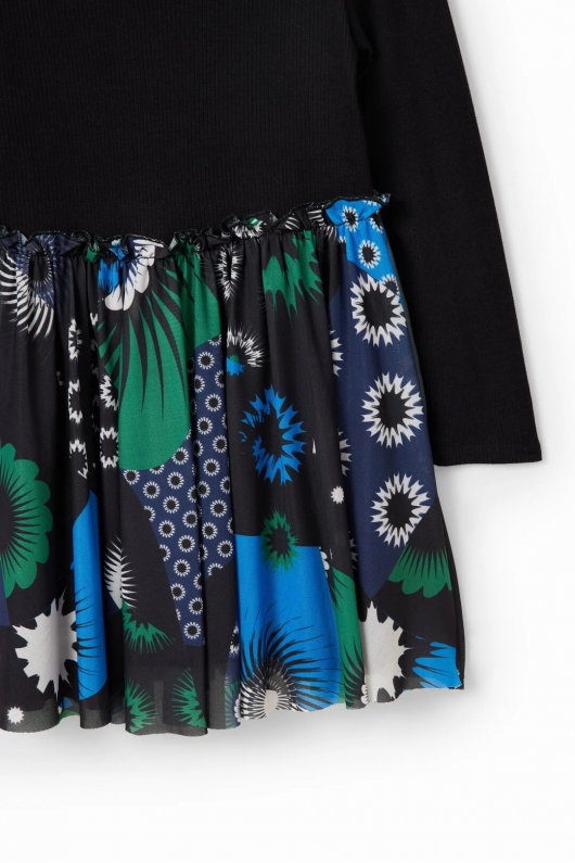 Rochie scurtă tip A cu tulle și imprimeu geometric