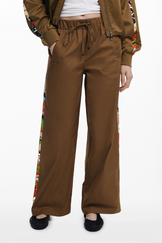 Pantaloni casual kaki