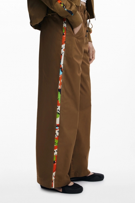 Pantaloni casual kaki
