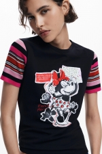 Tricou alb cu imprimeu Minnie Mouse și mâneci scurte