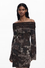 Rochie maro tricot mulată cu mâneci lungi