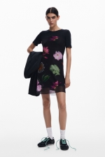 Rochie neagră tip cămașă cu print floral