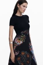 Rochie elegantă clos cu imprimeu floral multicolor