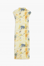 Rochie midi tie-dye fără mâneci pe corp