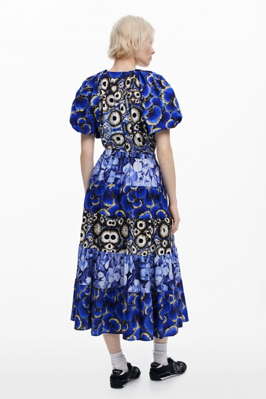 Rochie elegantă midi cu imprimeu floral multicolor