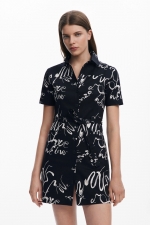 Rochie neagra albă tip cămașă cu mâneci lungi