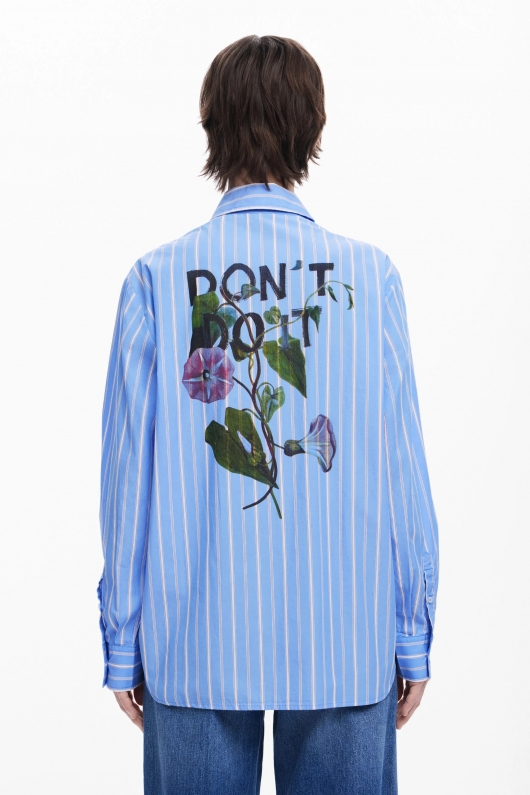 Cămașă casual cu dungi albastre și design floral