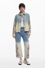 Jachetă denim albastră cu broderie florală