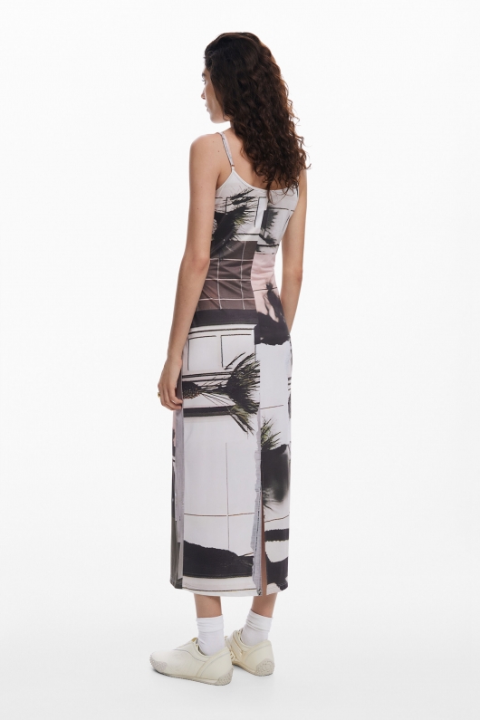 Rochie midi satinată cu imprimeu urban multicolor