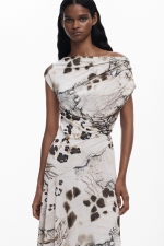 Rochie animal print cu pulover pufos detașabil