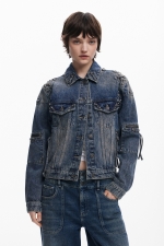 Jachetă denim albastru cu ținte decorative