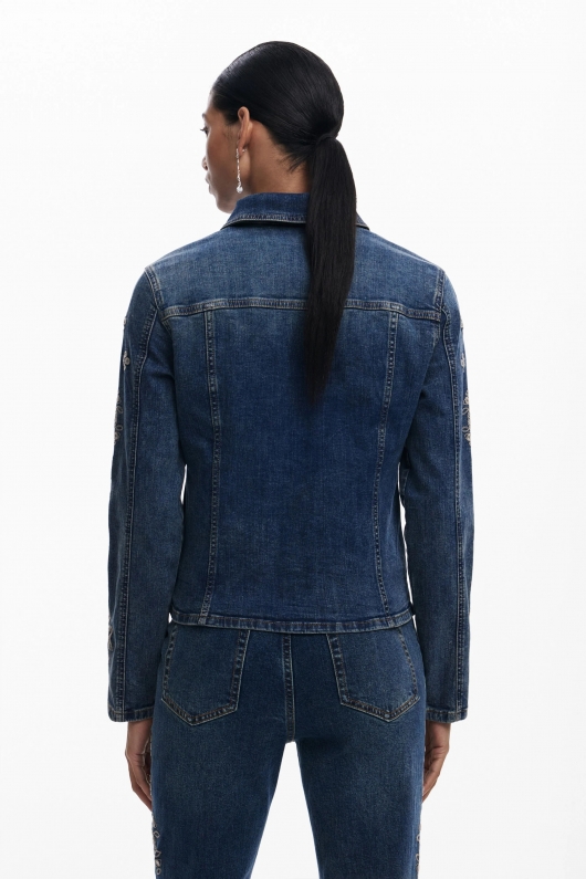 Jachetă scurtă denim albastru cu broderie