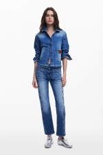 Jachetă denim albastru cu broderie florală