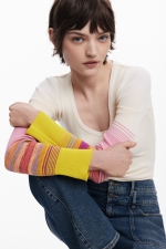 Bluză tricot neagră cu mâneci lungi în dungi